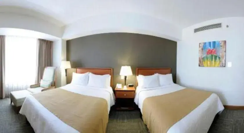 Bed in Holiday Inn Irapuato By IHG Bed in Holiday Inn Irapuato By IHG
