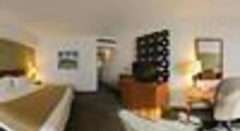 Bed in Holiday Inn Irapuato By IHG