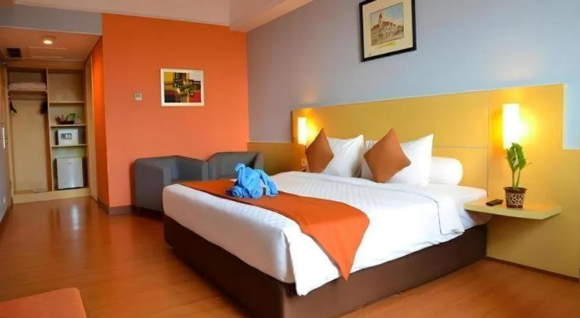 Bed in Hotel Horison Arcadia Heritage Surabaya