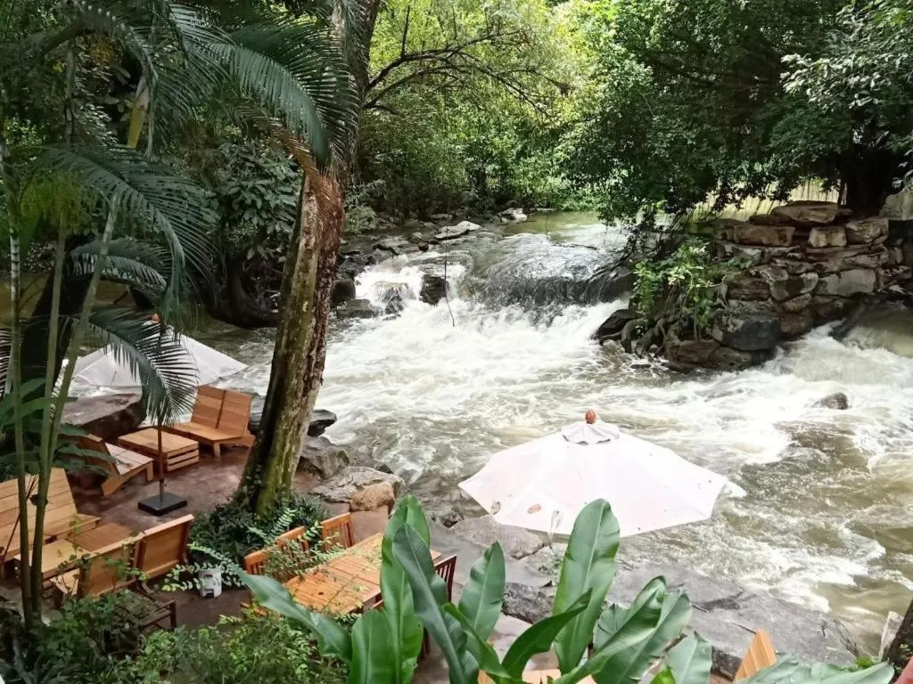 khaoyai lumtakong hotel