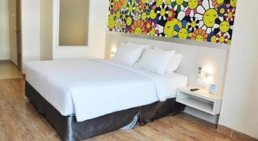 Bed in Nite and Day Batam Jodoh Square