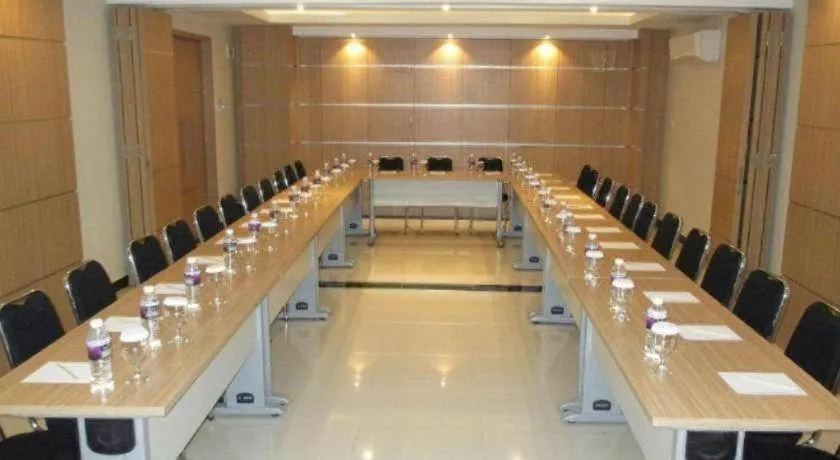 Nite and Day Batam Jodoh Square