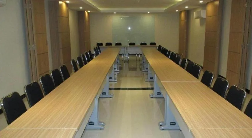 Nite and Day Batam Jodoh Square