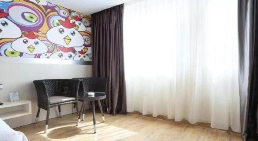 Nite and Day Batam Jodoh Square