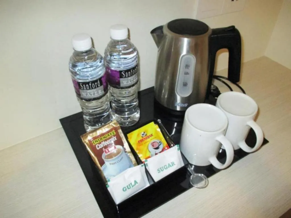 Nite and Day Batam Jodoh Square