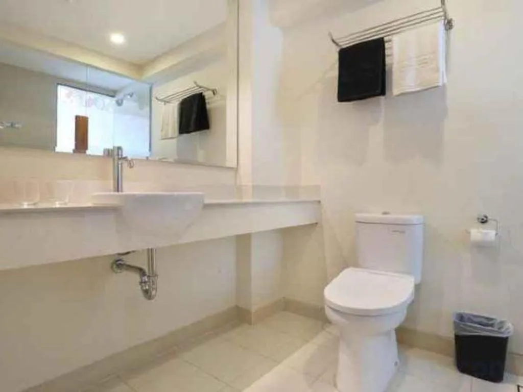 Nite and Day Batam Jodoh Square