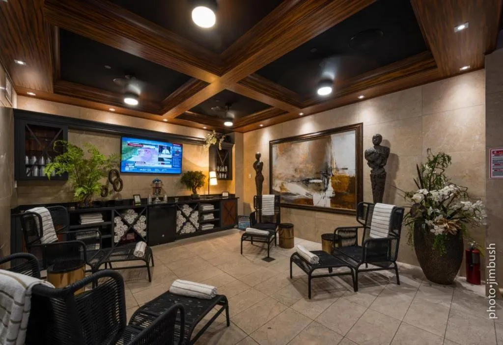 Curtiss Hotel, Ascend Hotel Collection