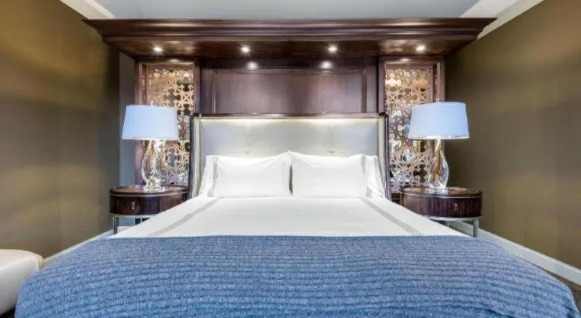 Bed in Curtiss Hotel, Ascend Hotel Collection