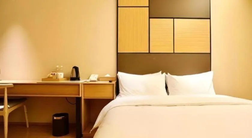 Bed in JI Hotel Shanghai Zhangjiang