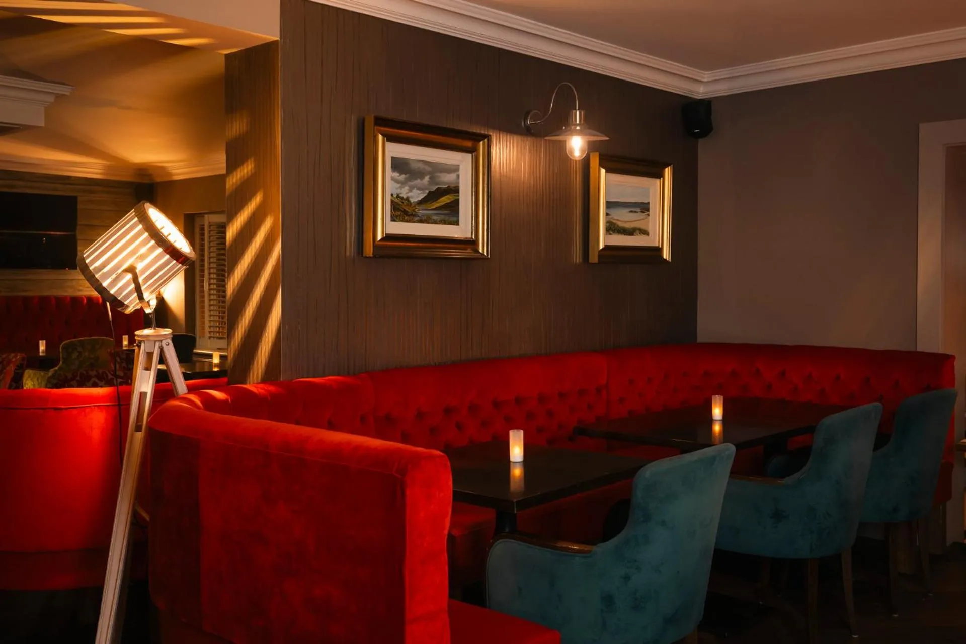 Restaurant/places to eat in Connemara Sands Hotel & Spa