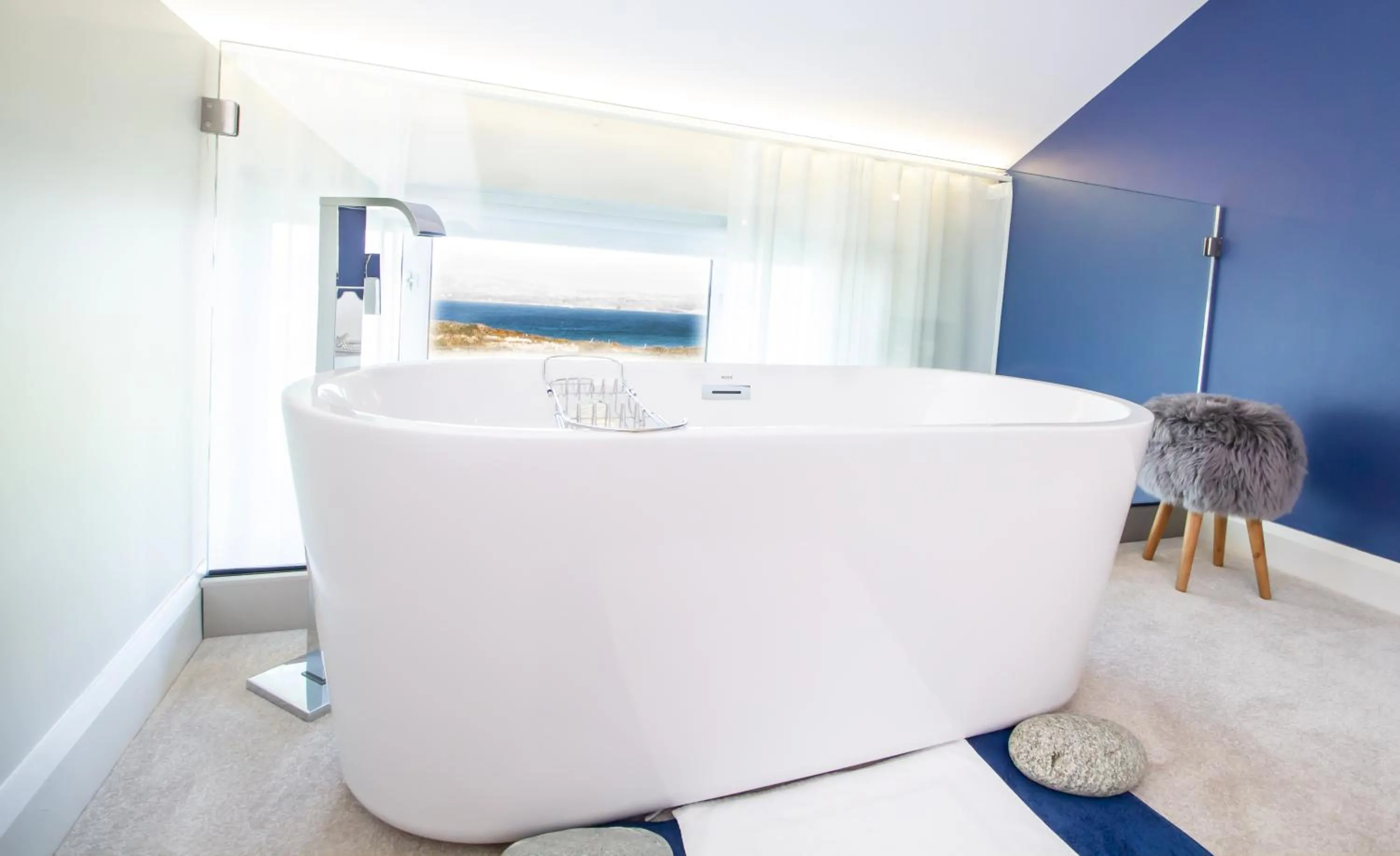 Bedroom in Connemara Sands Hotel & Spa