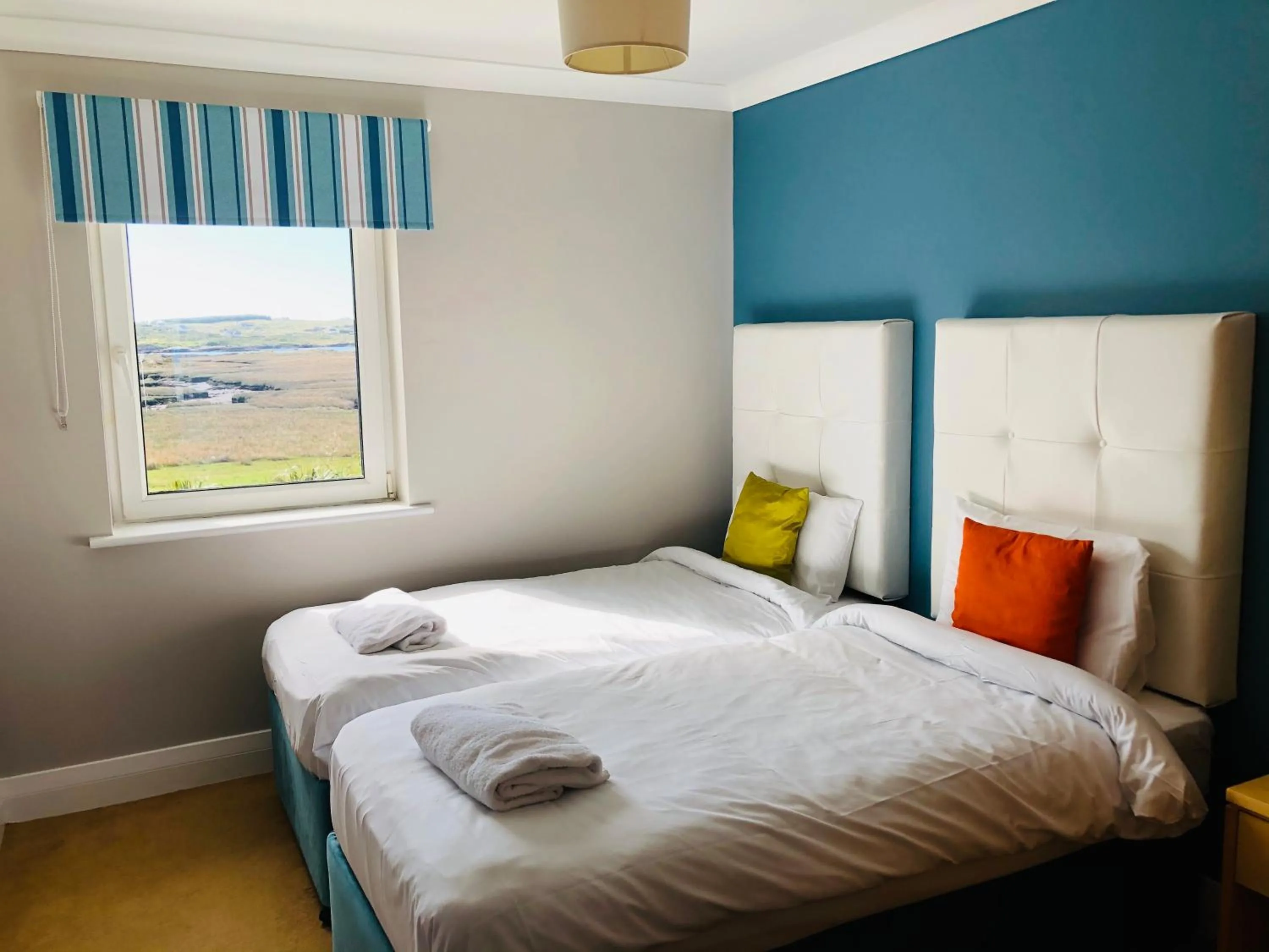 Bedroom, Bed in Connemara Sands Hotel & Spa