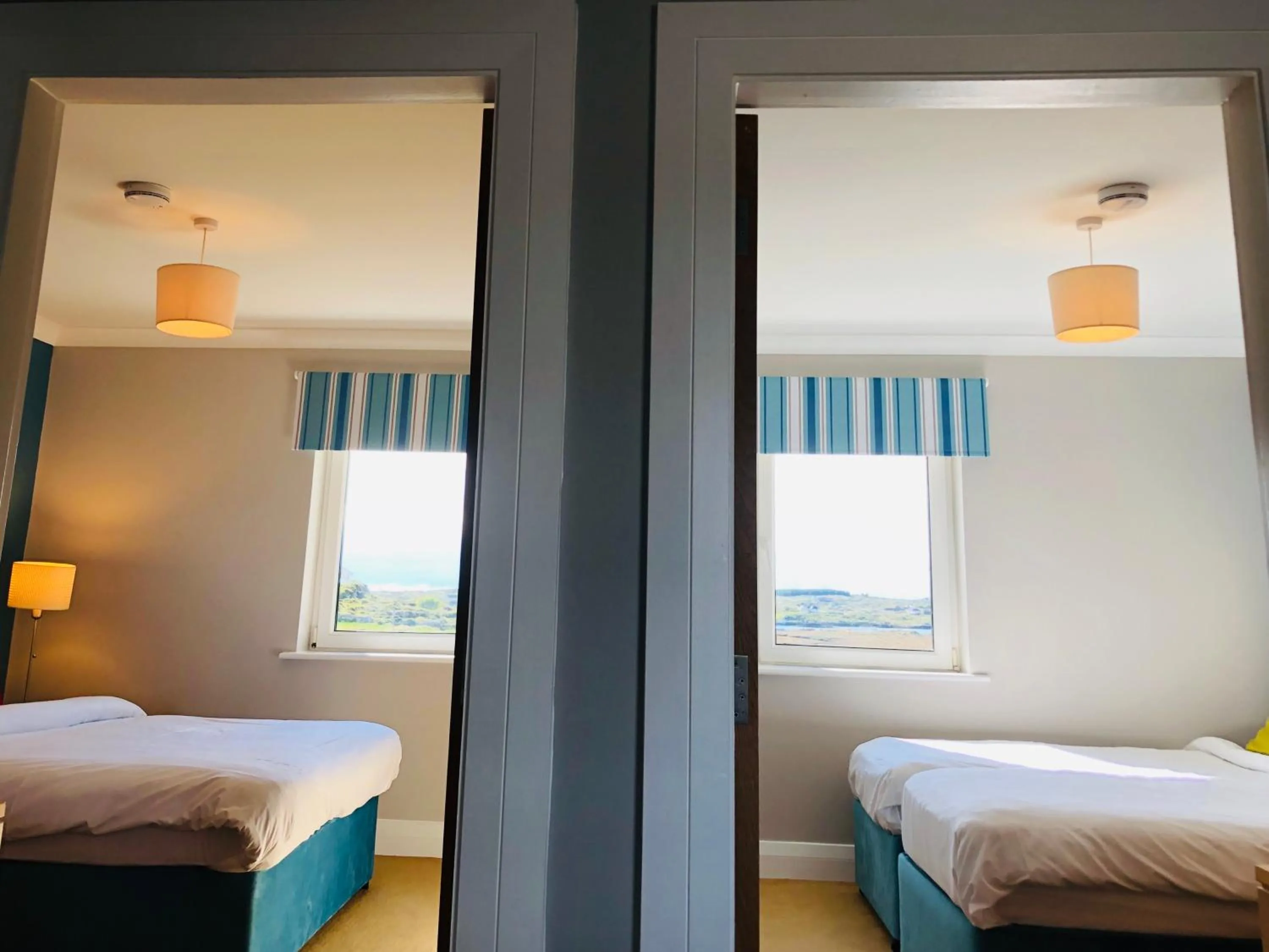 Bedroom, Bed in Connemara Sands Hotel & Spa