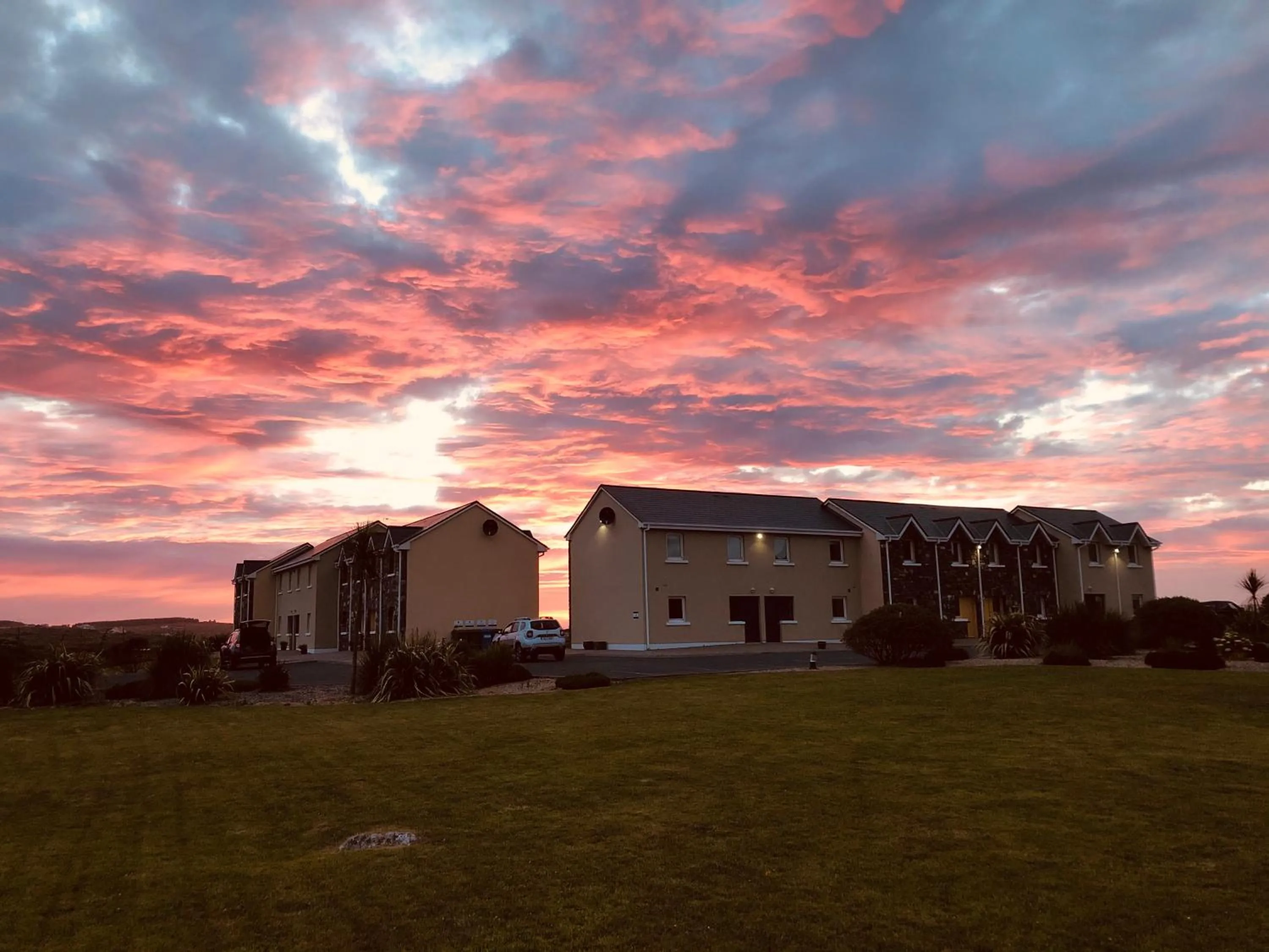 Property building in Connemara Sands Hotel & Spa