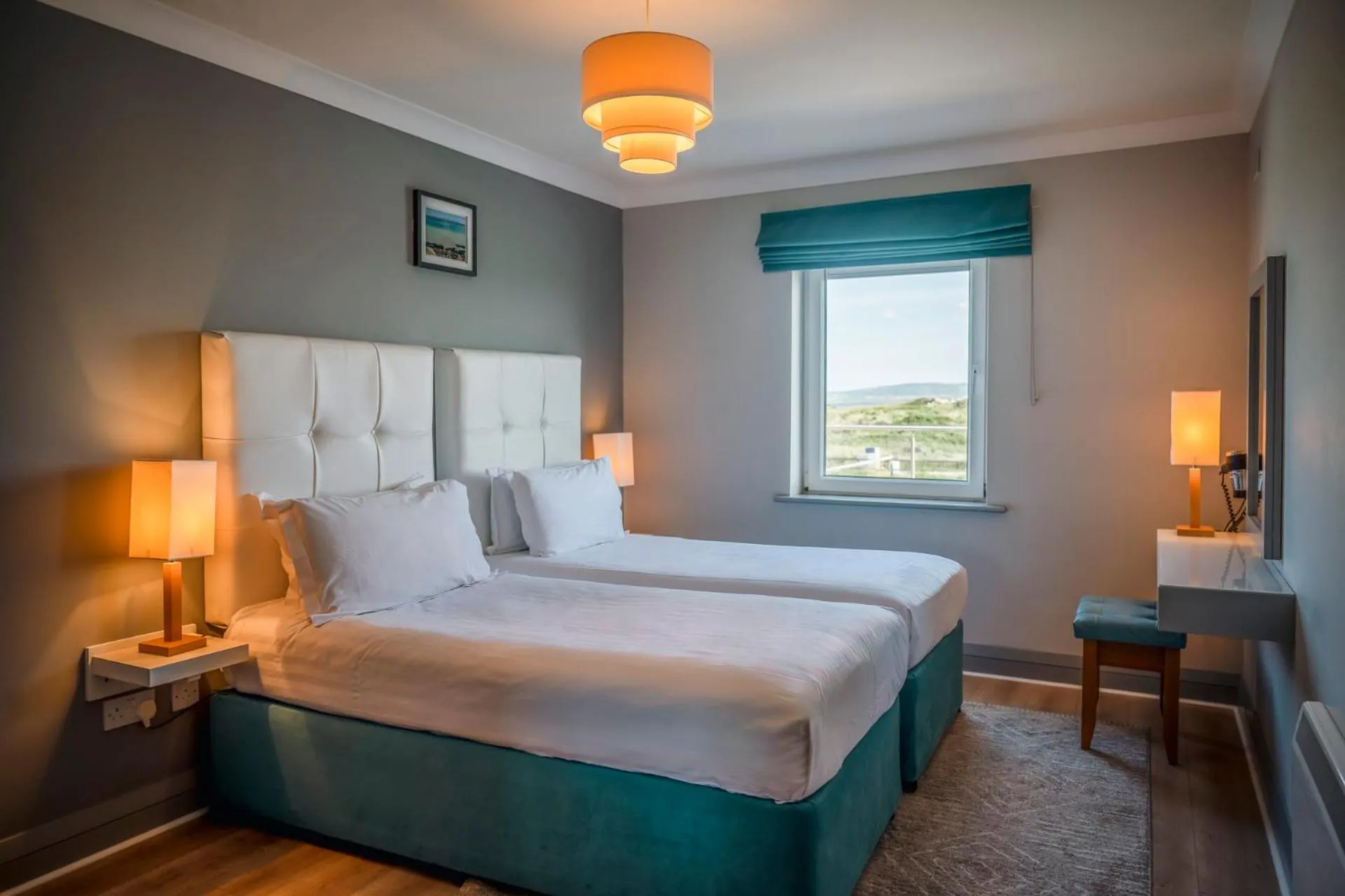 Bedroom, Bed in Connemara Sands Hotel & Spa