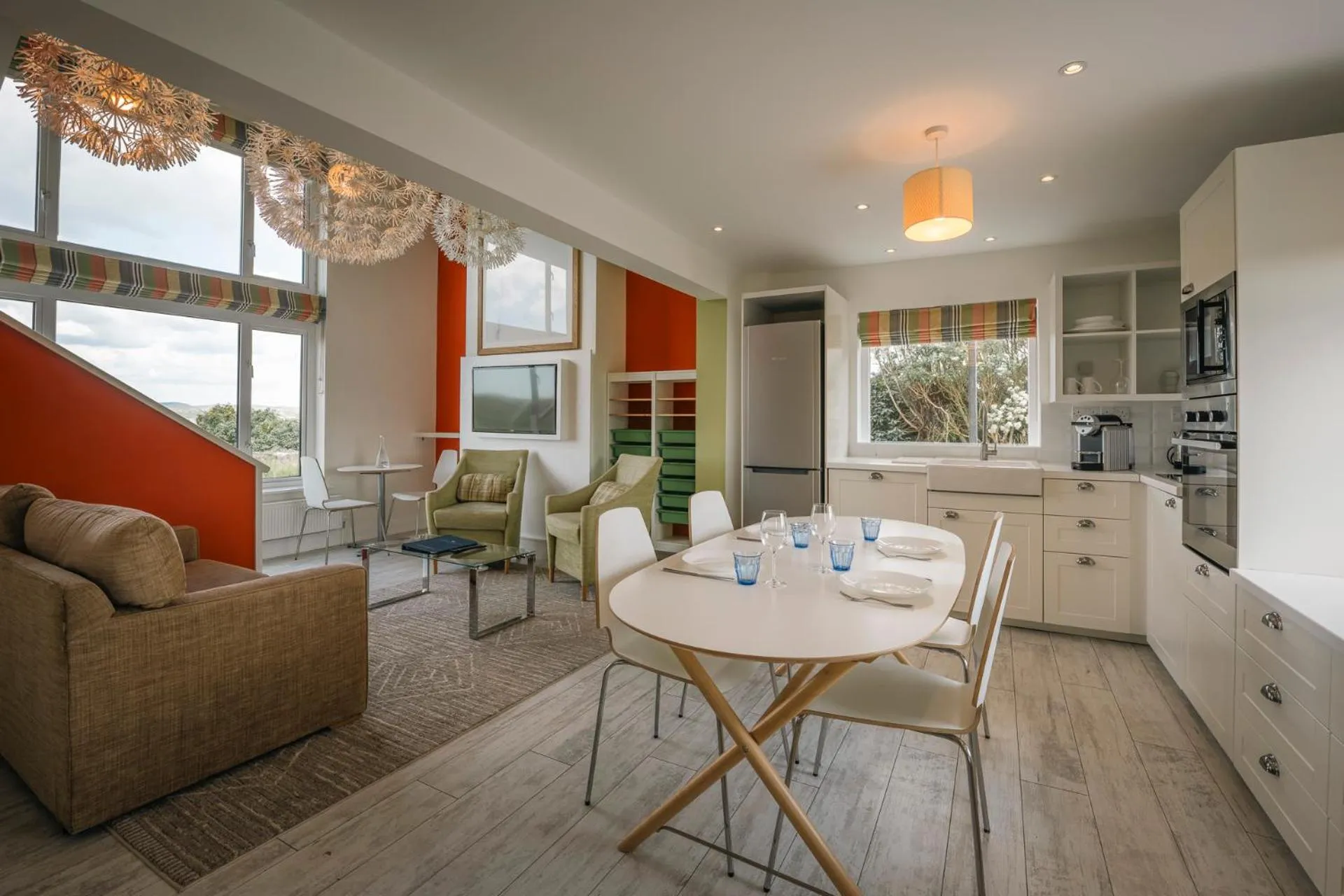 Kitchen or kitchenette in Connemara Sands Hotel & Spa