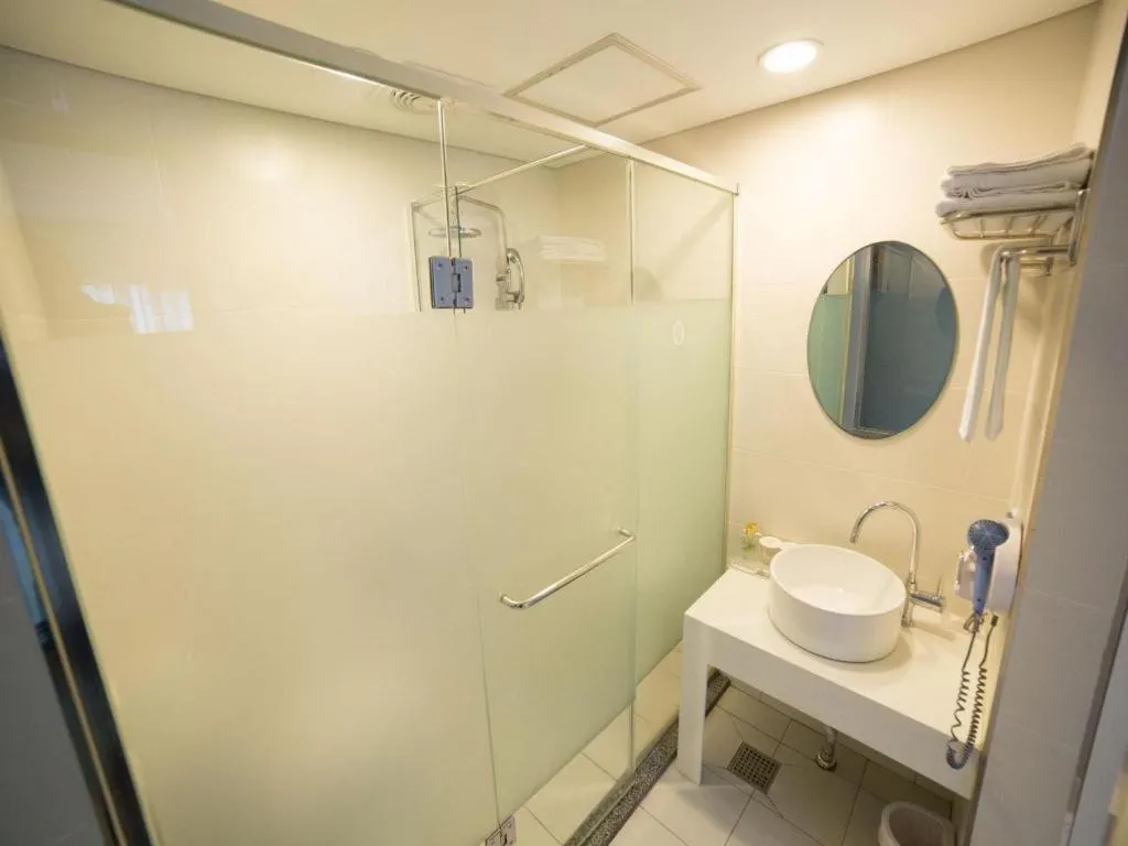 Reve Business Hotel Jeju