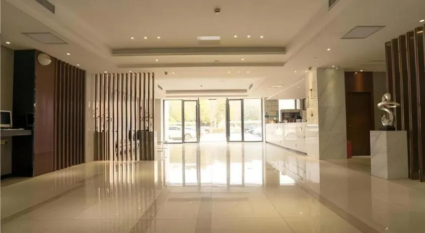 City Comfort Inn Wuhan High Speed Railway Station