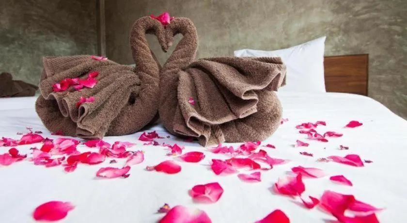 Bed in Huan Aumpron Resort