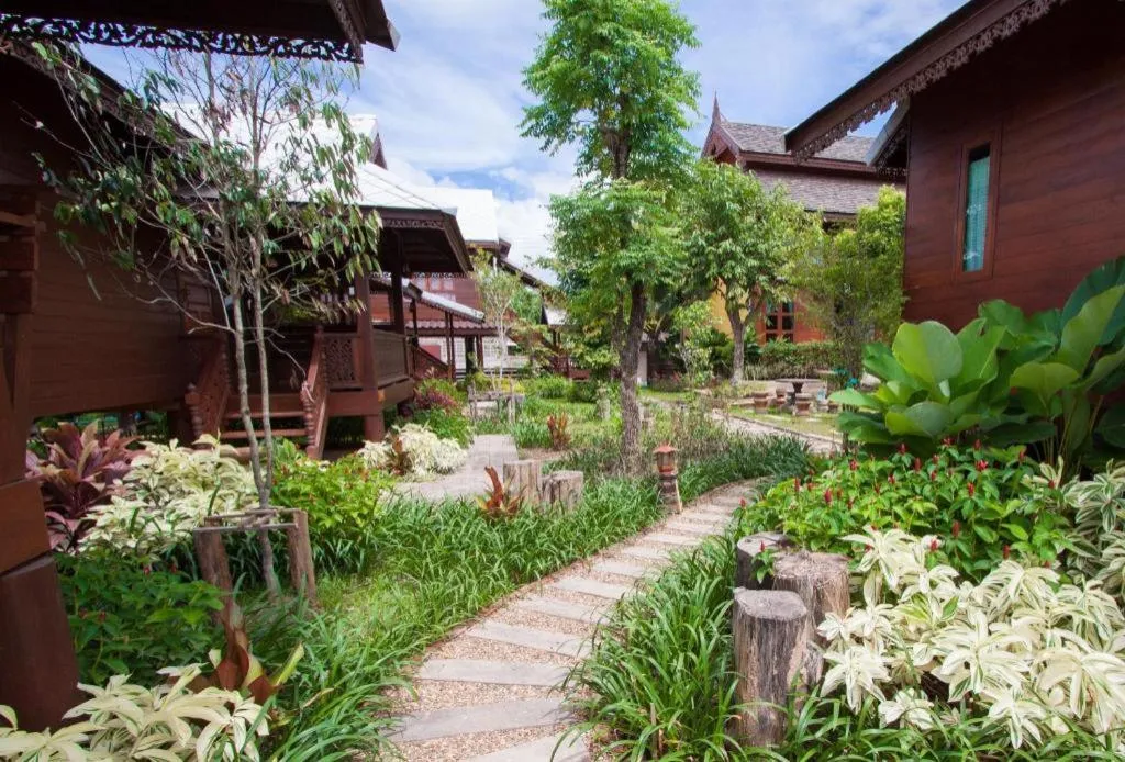 Huan Aumpron Resort