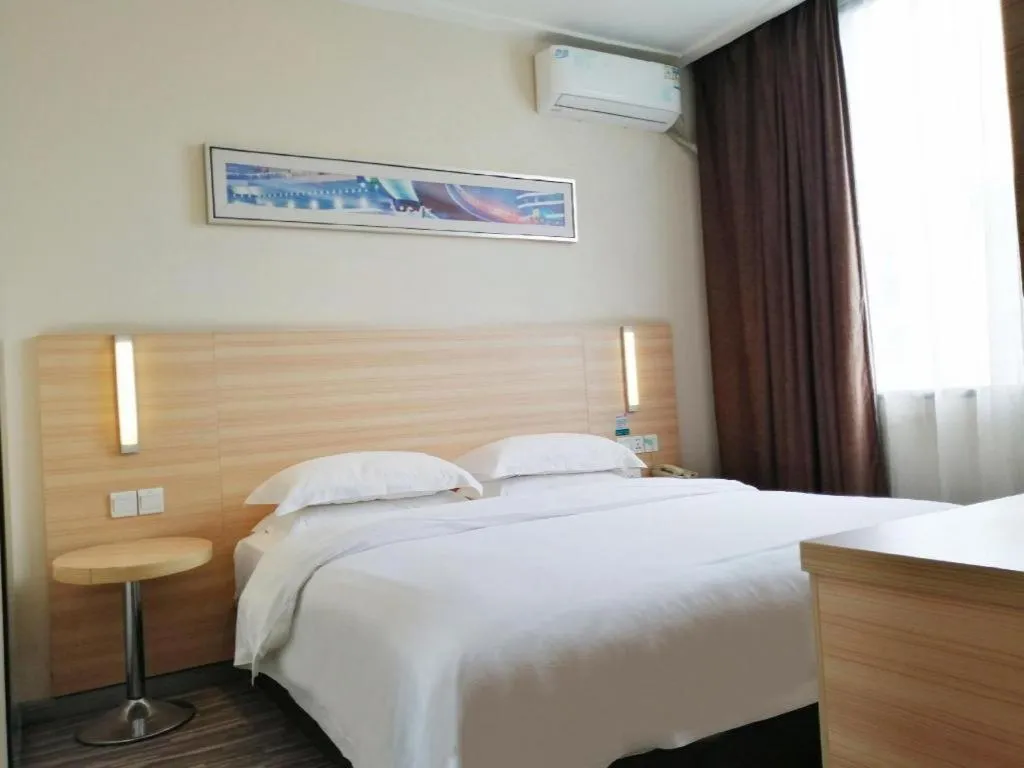 Bed in City Comfort Inn Huangshi City Huangshi Avenue