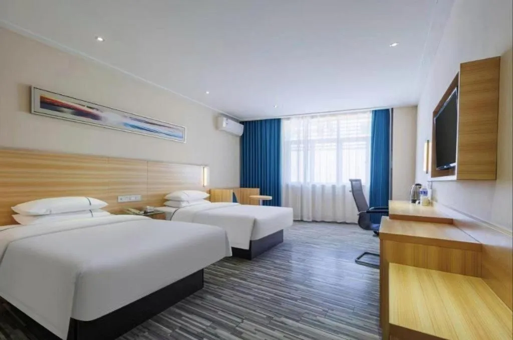 Bed in City Comfort Inn Huangshi City Huangshi Avenue