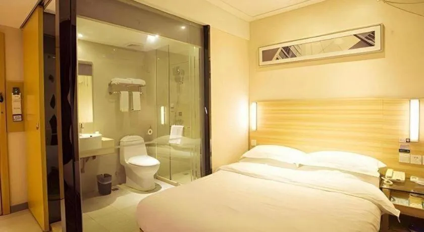 Bed in City Comfort Inn Huangshi City Huangshi Avenue