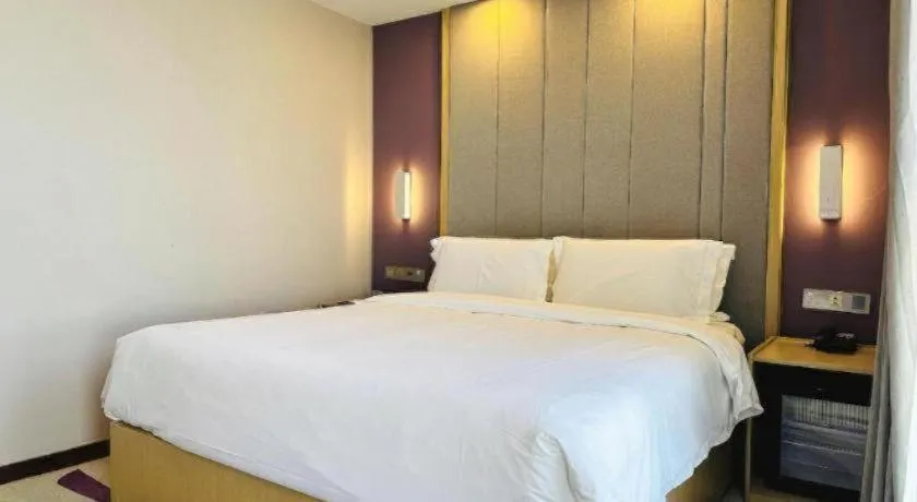 Bed in Lavande Hotels Tianjin Huaming Binhai International Airport