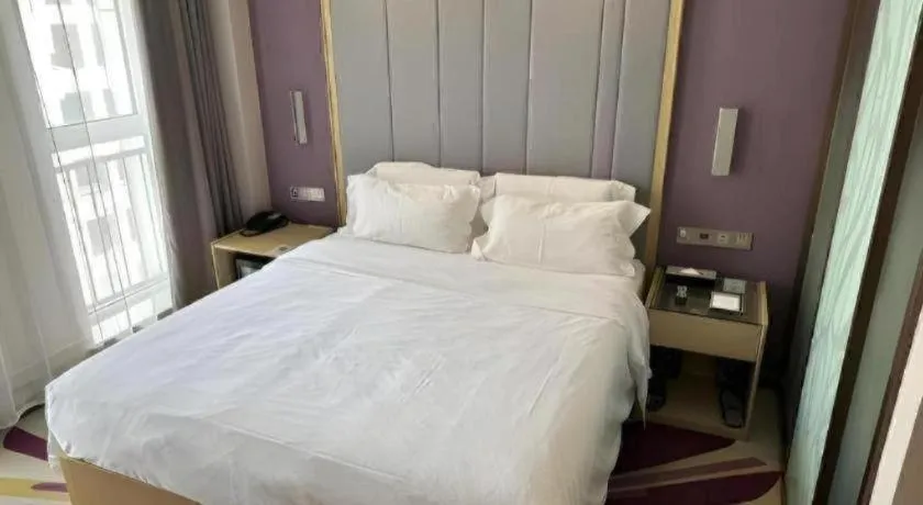 Bed in Lavande Hotels Tianjin Huaming Binhai International Airport