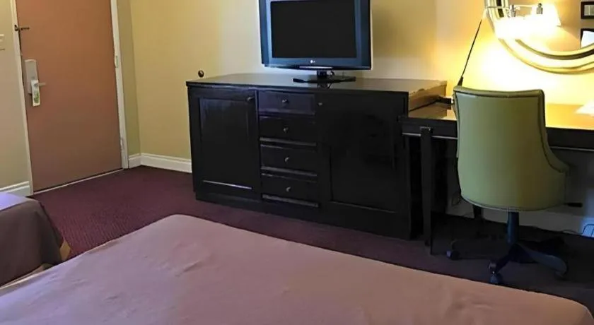 Bed in Hotel Saddleback