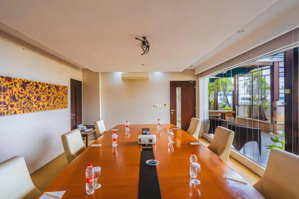 Hotel Urban Falatehan Blok M