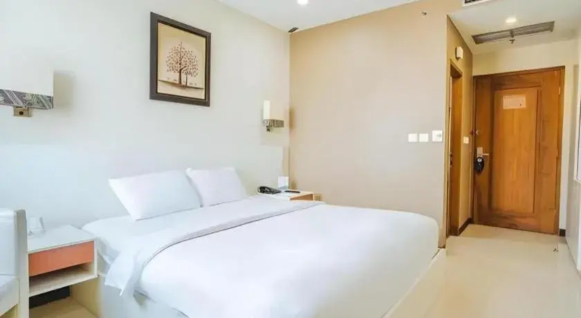 Bed in Hotel Urban Falatehan Blok M Bed in Hotel Urban Falatehan Blok M