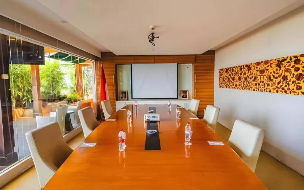 Hotel Urban Falatehan Blok M