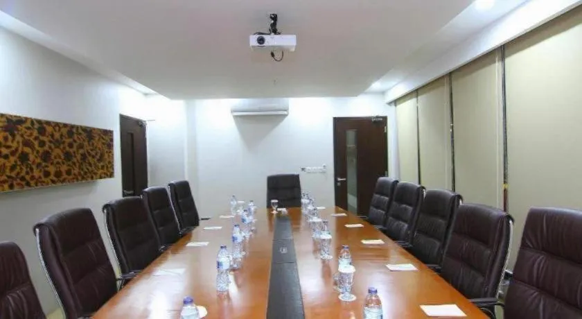 Hotel Urban Falatehan Blok M