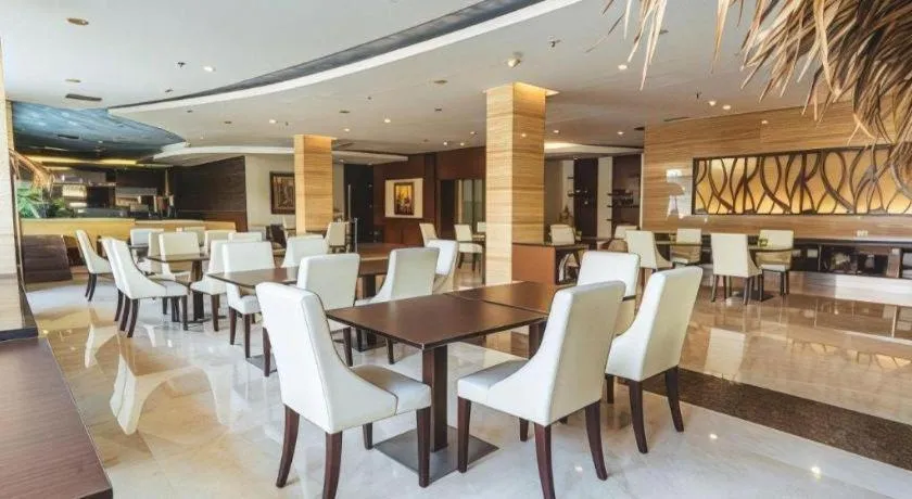 Hotel Urban Falatehan Blok M