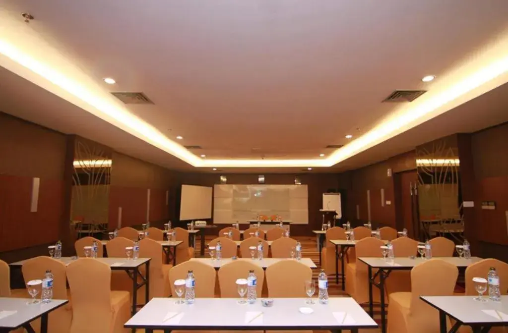 Hotel Urban Falatehan Blok M Hotel Urban Falatehan Blok M