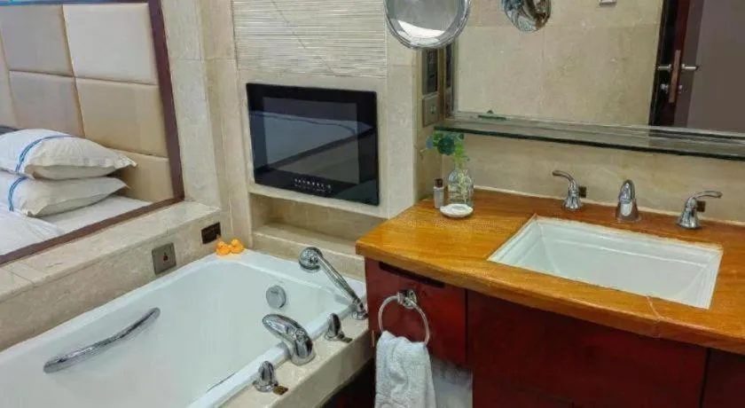 Dezhou Regal Kangbo Hotel