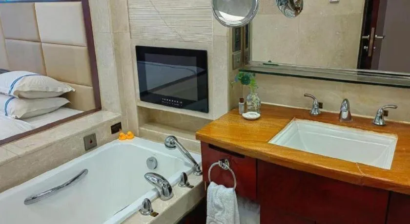 Dezhou Regal Kangbo Hotel