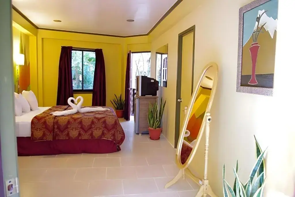 Bed in Alta Cebu Resort Bed in Alta Cebu Resort