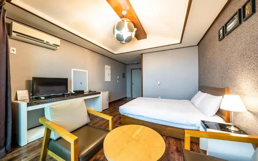 Bed in Woorim Hotel Bed in Woorim Hotel