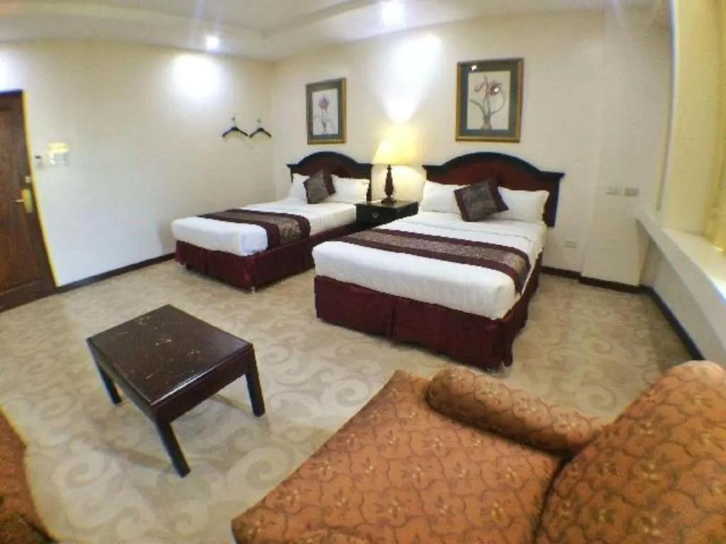 Bed in Cindy Kelly Hotel