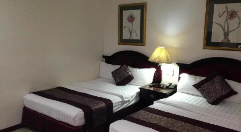 Bed in Cindy Kelly Hotel