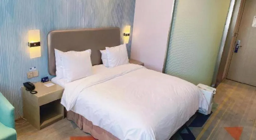 Bed in Holiday Inn Express Lhasa Potala Square By IHG