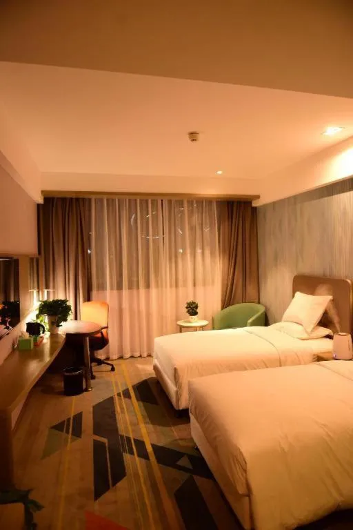 Bed in Holiday Inn Express Lhasa Potala Square By IHG
