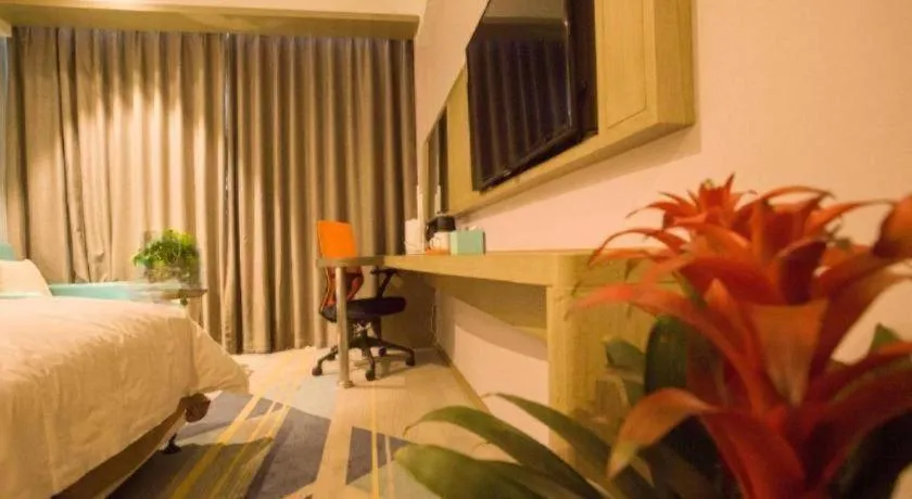 Bed in Holiday Inn Express Lhasa Potala Square By IHG