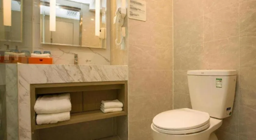 Holiday Inn Express Lhasa Potala Square By IHG