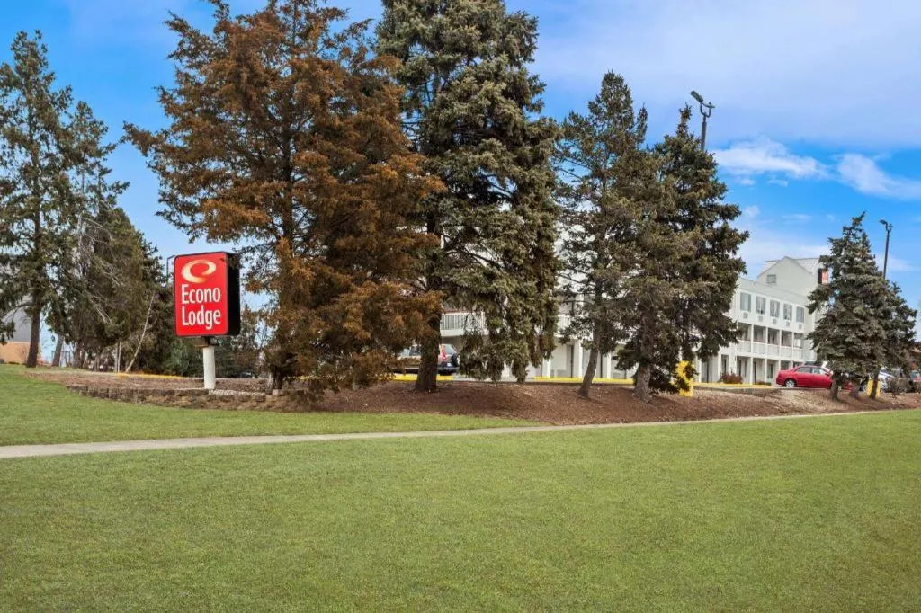 Econo Lodge Willowbrook