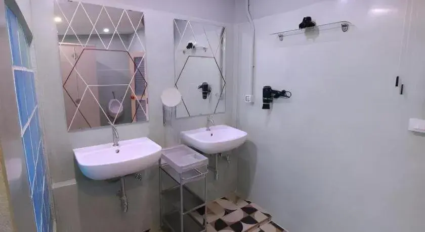 168 Hostel 168 Hostel