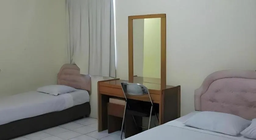 Bed in Hotel Lautze Indah