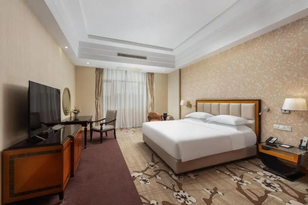 Bed in Country Garden Phoenix Hotel Xinhui Jiangmen